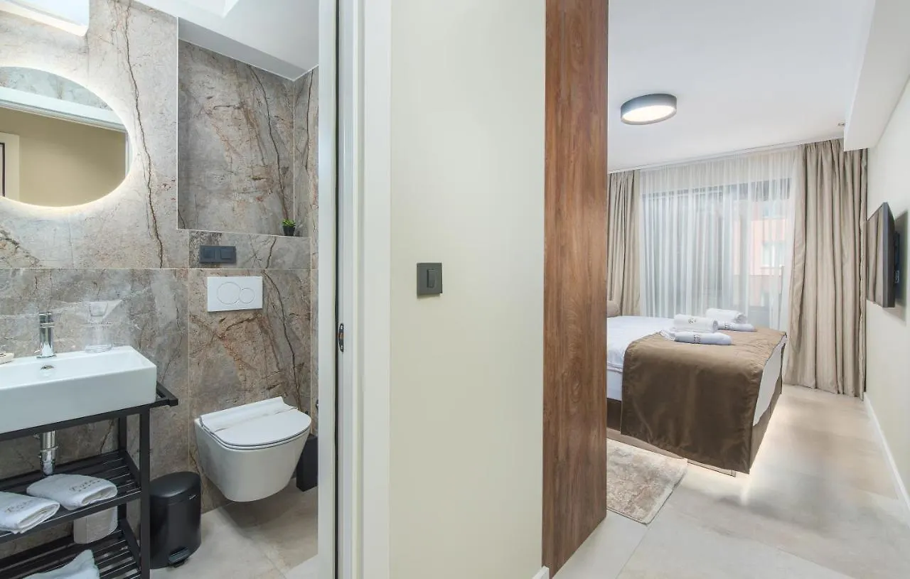 Val Di Sole Apartment Porec